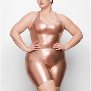 New Skims Metallic Swim Cycle Suit One Piece Swimsuit Plus Size 3X Champagne